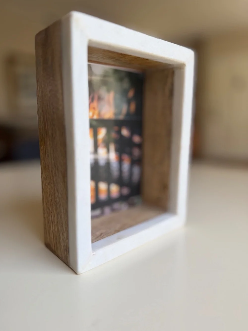 Box Style Wood and Marble Picture frame – 5”x7” photo